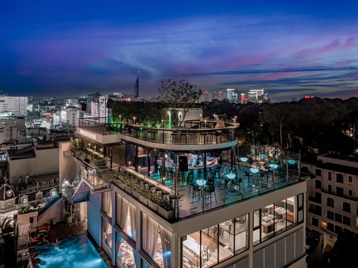 Hotel La Siesta Premium Saigon Thành Pho Ho Chí Minh Esterno foto The rooftop bar at the Mandarin Oriental, Paris